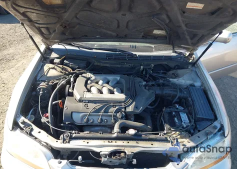 1998 Honda Accord Ex V6 из США, поврежденный, VIN 1HGCG1654WA010469